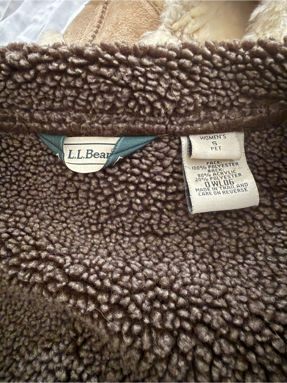 L.L. Bean Women's Dark Brown Faux-Shearling Teddy Jacket - Picture 3 of 3